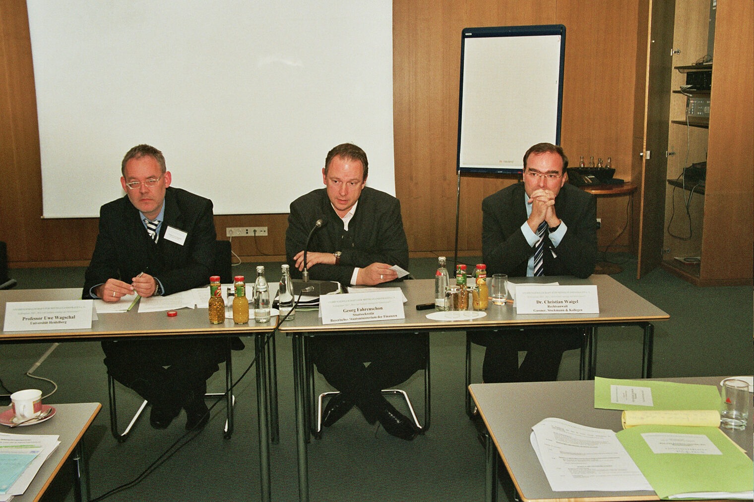 Georg Fahrenschon, Christian Waigel, Prof. Uwe Wagschal. Georg Fahrenschon, Christian Waigel, Prof. Uwe Wagschal.