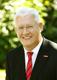 Vizepräsident Richard Hettmann.
