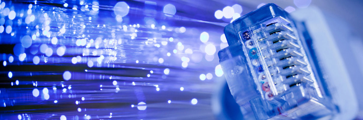 Auch im Handwerk nimmt die Bedeutung des Datenverkehrs immer stärker zu. Auch im Handwerk nimmt die Bedeutung des Datenverkehrs immer stärker zu.
