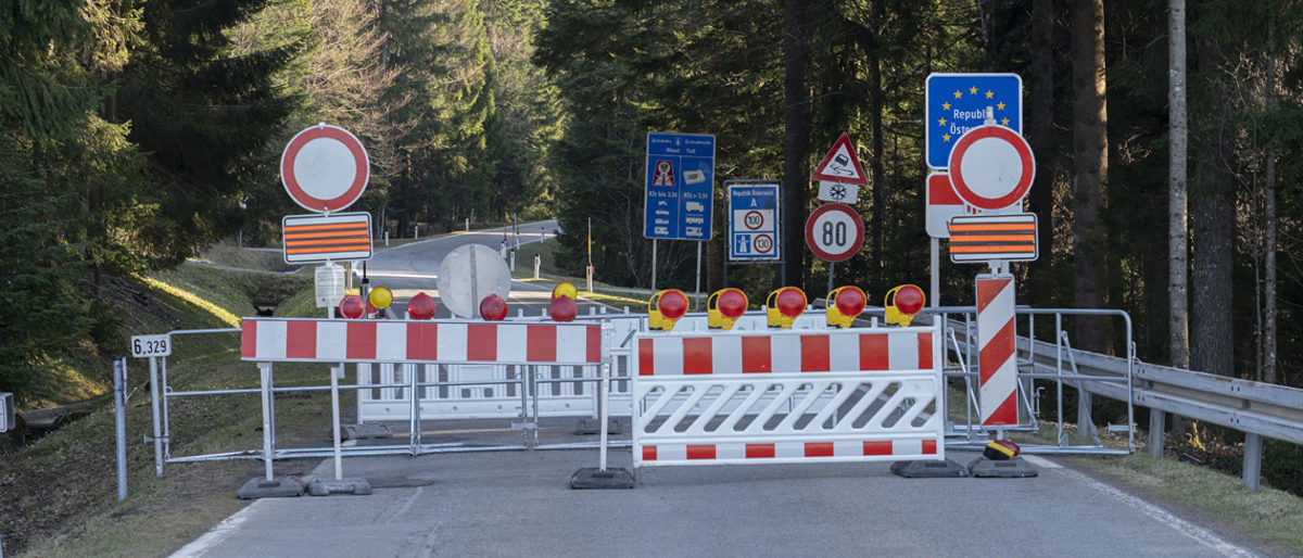 Gemeinsame Plattform der Wirtschaftskammern im Dreiländereck zu Corona-Einschränkungen Die Wirtschaftskammern im Dreiländereck setzen sich dafür ein, dass grenzübergreifendes Wirtschaften auch in Corona-Zeiten funktioniert.