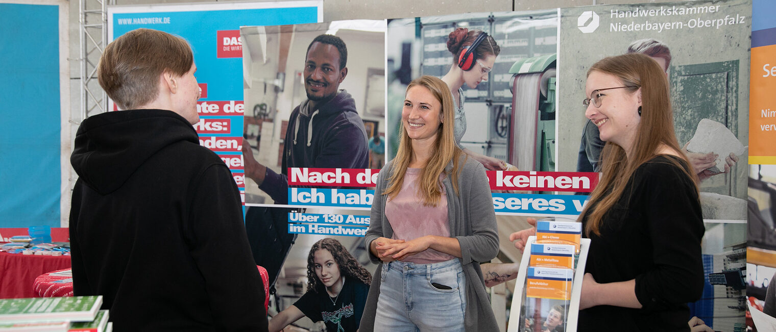 Beim "Fest zum Tag des Handwerks" können Jugendliche viel über Berufe im Handwerk erfahren.