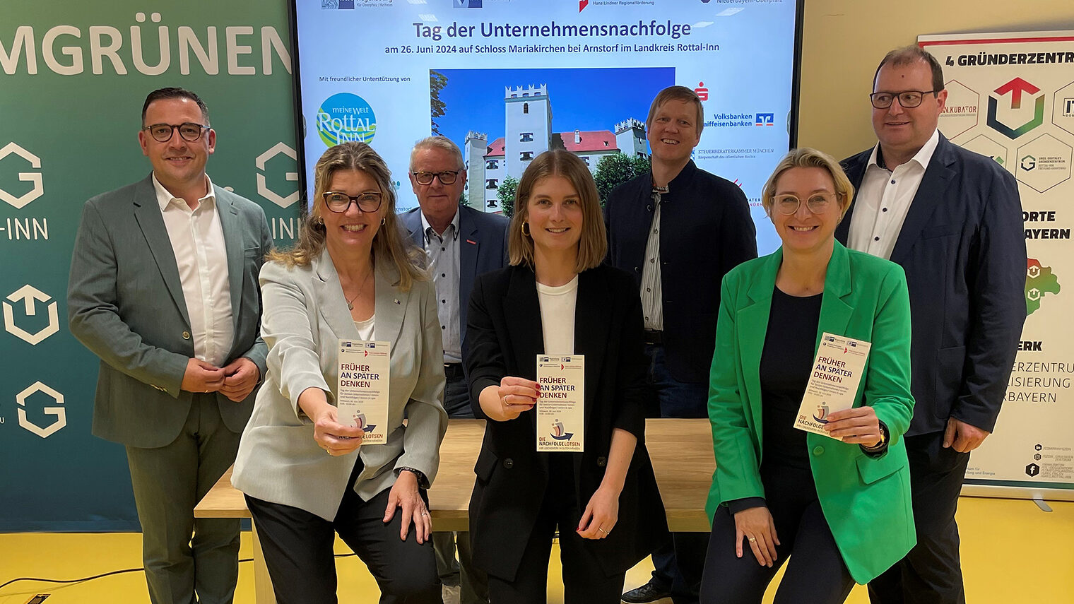 Die Nachfolgelotsen trafen sich zu einem Pressetermin um die Weichen für den "Tag der Unternehmensnachfolge" zu stellen.
