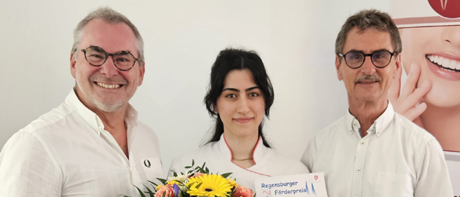 Lara Alsalman wurde in Regensburg als beste Nachwuchs-Zahntechnikerin ausgezeichnet. Lara Alsalman wurde in Regensburg als beste Nachwuchs-Zahntechnikerin ausgezeichnet.