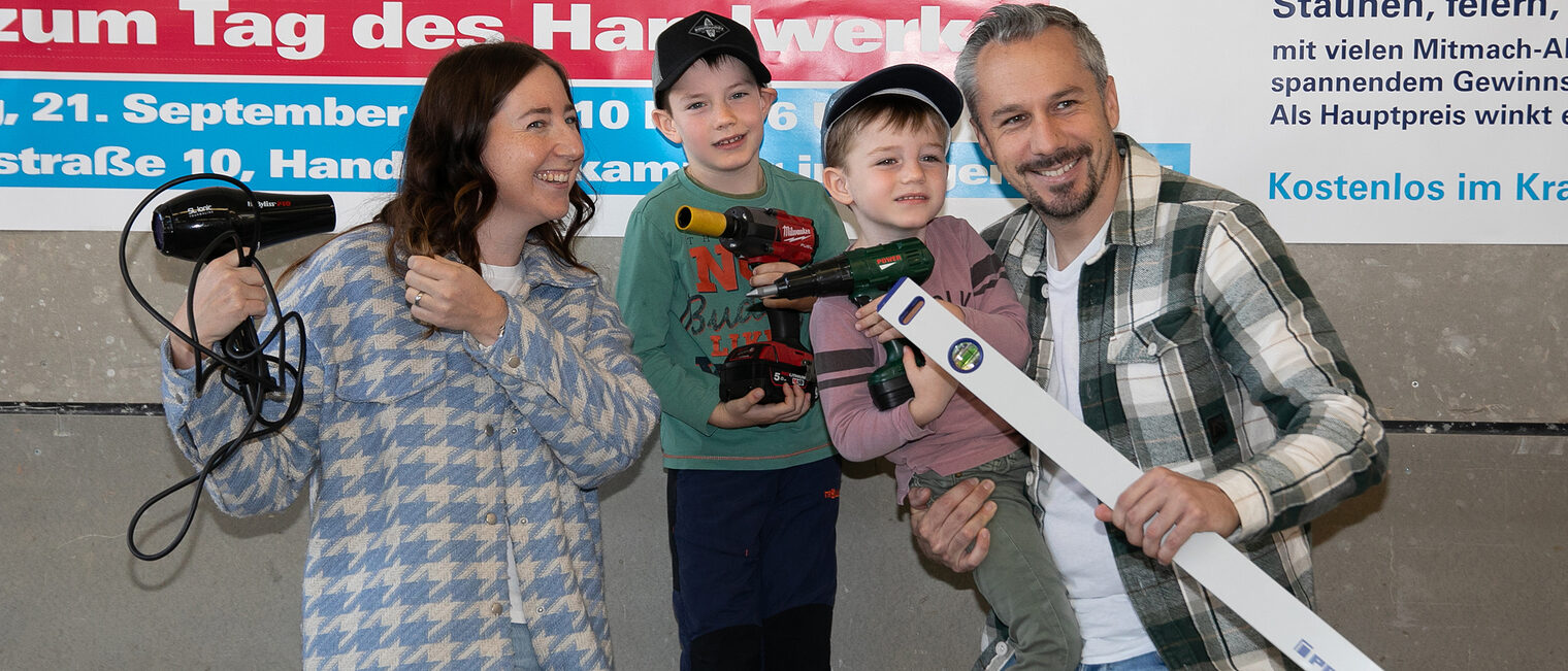 Die Fotobox war ein Publikumsmagnet - hier durften die Gäste ein Erinnerungsfoto mit nach Hause nehmen. 