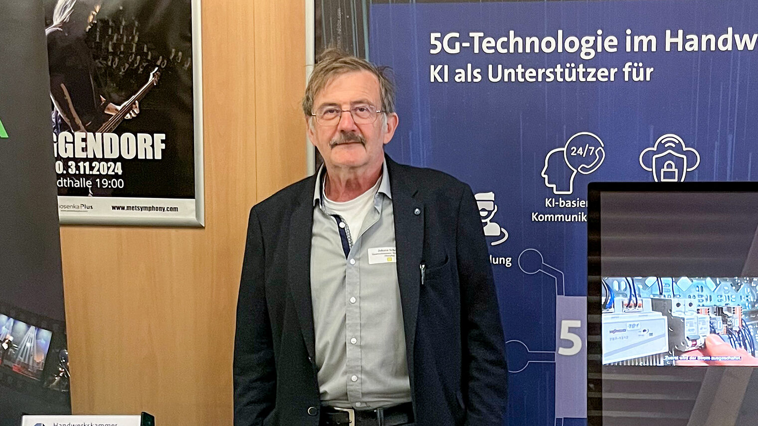Projektmitarbeiter Johann Schenkl informierte die Teilnehmer zum Thema 5G für Handwerk und Mittelstand.