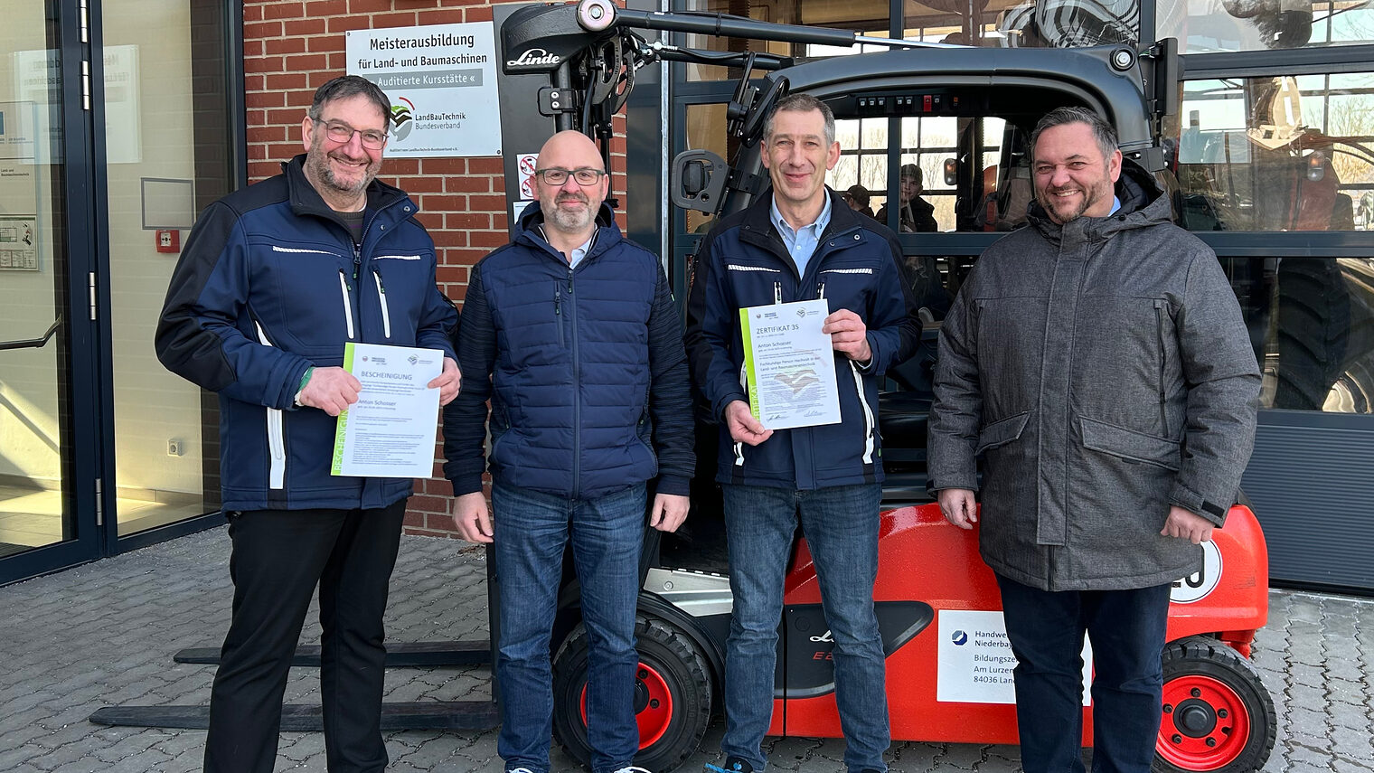 Zertifizierung BTZ Landshut, Hochvolt in der Land- und Baumaschinentechnik