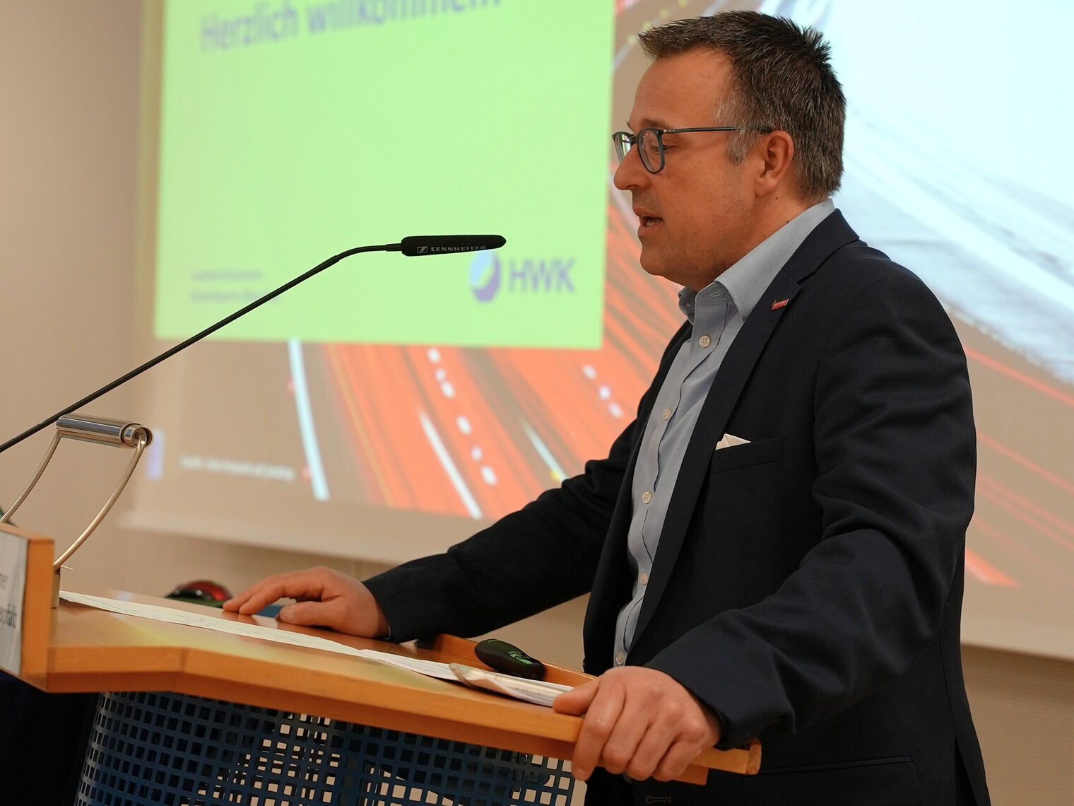 Bereichsleiter Andreas Keller stellte die Betriebsbörse vor.