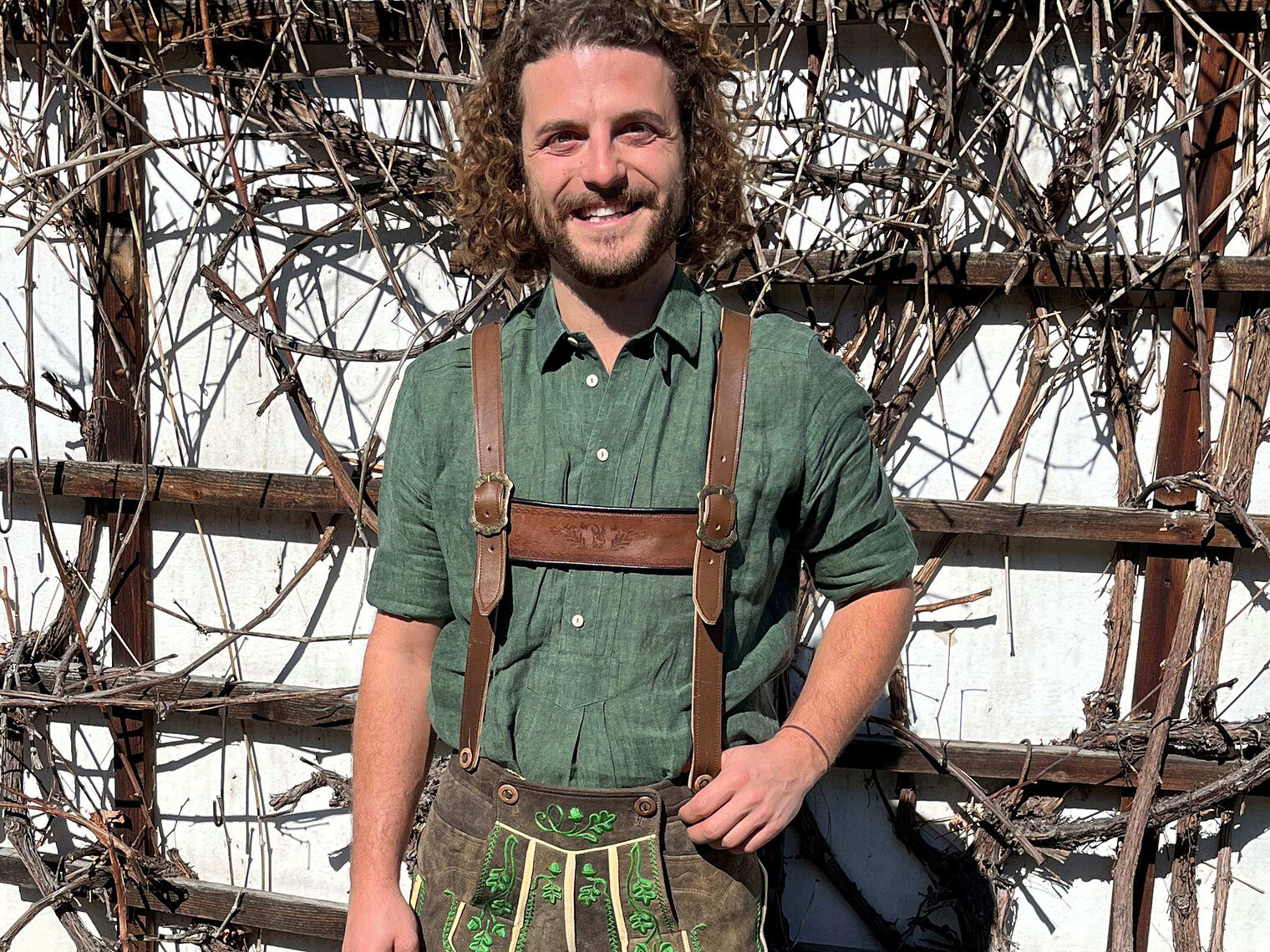 In seiner Meisterprüfung fertigte Michael Aigner aus Bischofswiesen in Oberbayern eine Lederhose an. 
