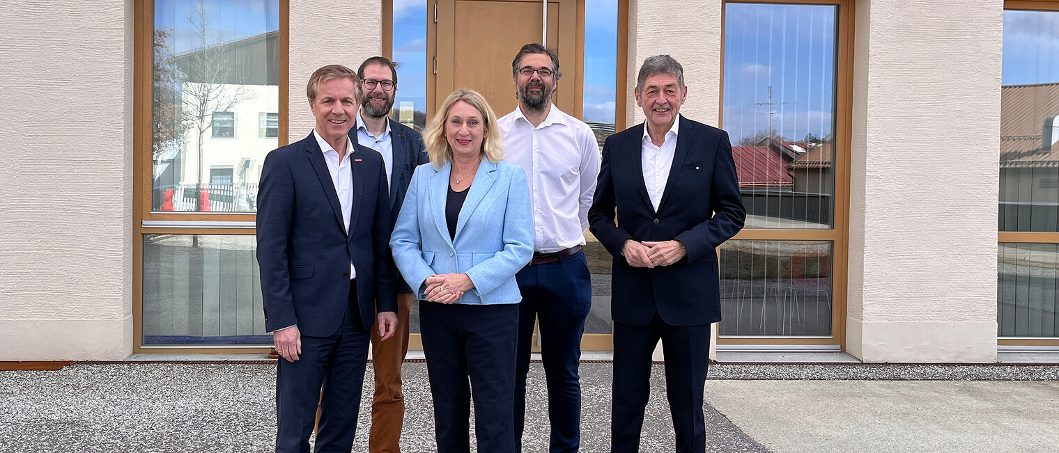 Die Projektpartner des Projektes "KINO" - Künstliche Intelligenz Niederbayern-Oberpfalz.