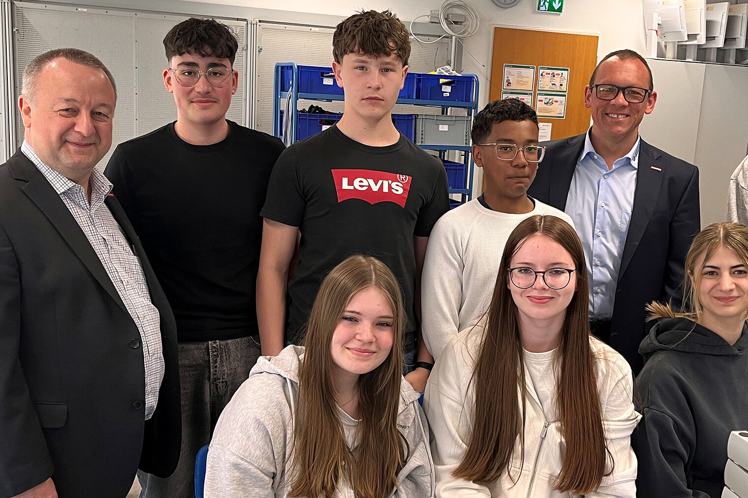 Die Schüler der Realschule Burglengenfeld schnupperten in hochtechnologische Berufsbilder. 