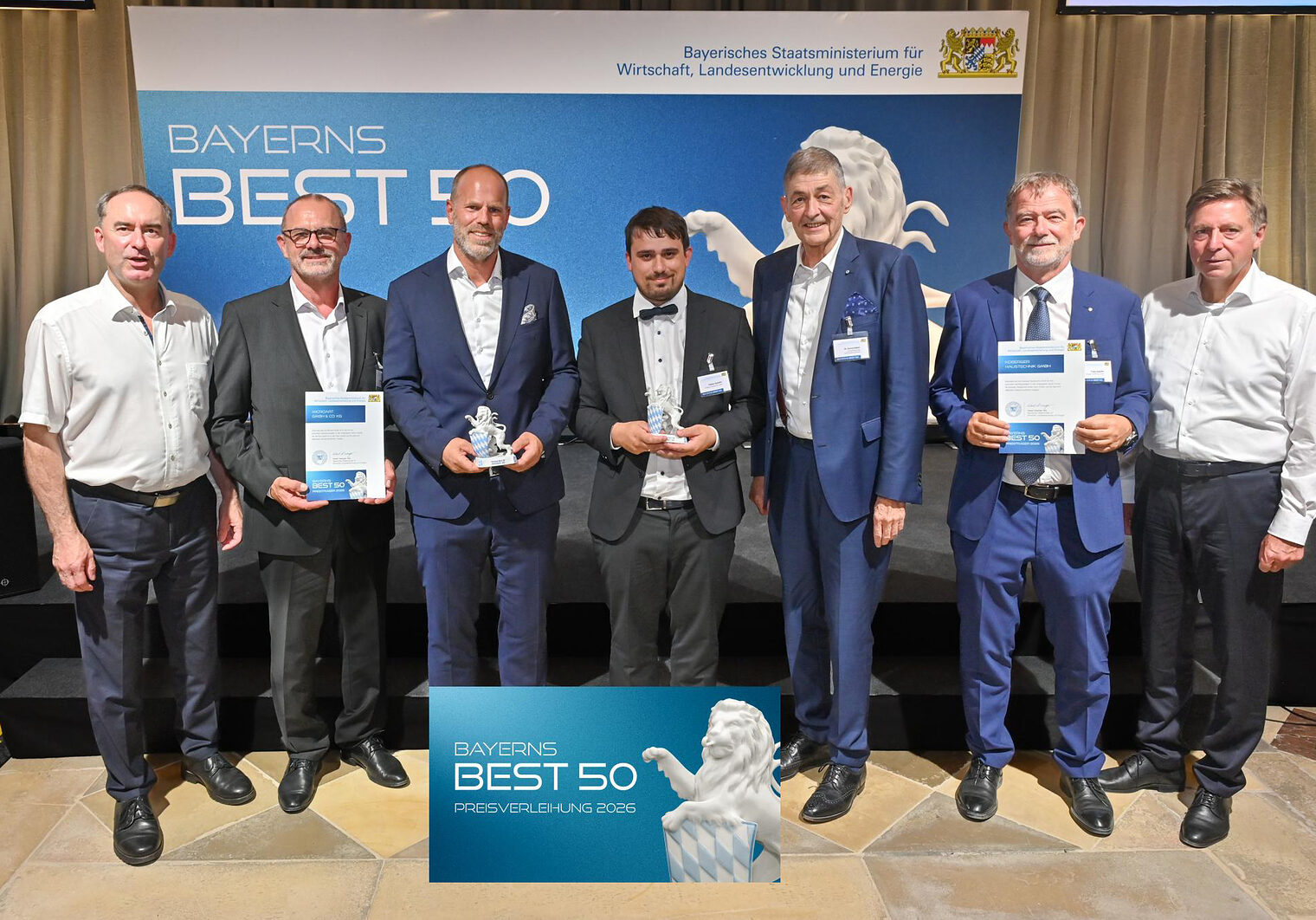 Wirtschaftsminister Hubert Aiwanger und Präsident Dr. Georg Haber gratulierten den Preisträgern aus der Oberpfalz.