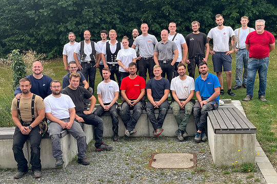 Der diesjährige Meisterkurs Dachtechnik mit dem Vorsitzenden des Prüfungsausschusses. 