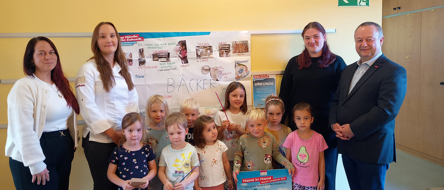 Beim Kita-Wettbewerb des Handwerks lernten die Kinder des Kindergartens St. Josef in Nittendorf das Bäckerhandwerk kennen.